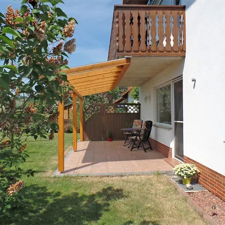 Spacious With Garden Near Forest In Lejlighed *