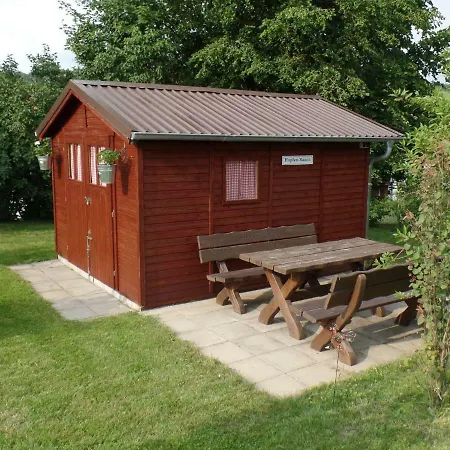 Spacious With Garden Near Forest In * Obergude
